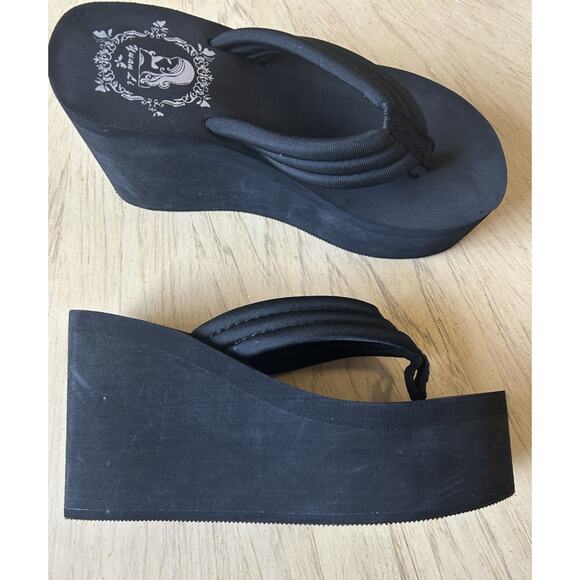 Y2K Platform Flip Flop Sandals Woman’s 6/6.5 Black Thong Chunky Heel Goth Grunge - Picture 9 of 10